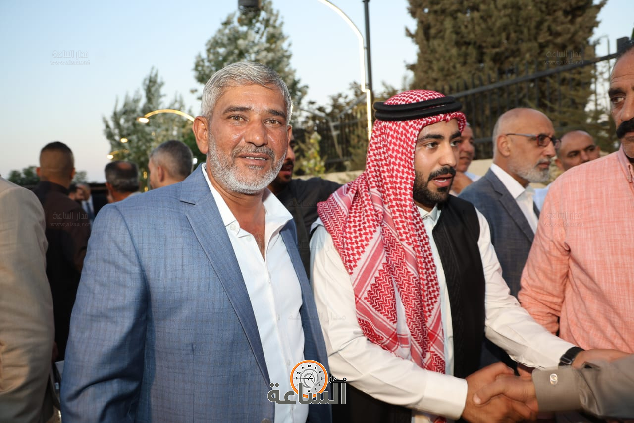 Madar Al-Saa Images 0.8358642211191729