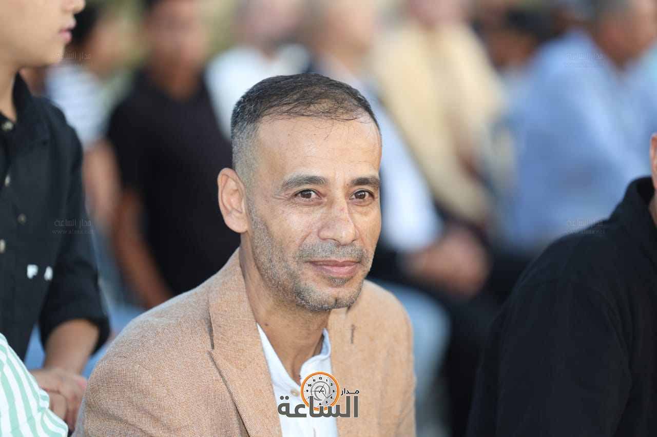 Madar Al-Saa Images 0.09731415558254386