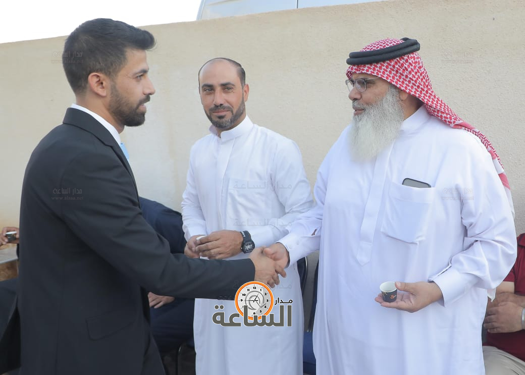 Madar Al-Saa Images 0.47625348823143143