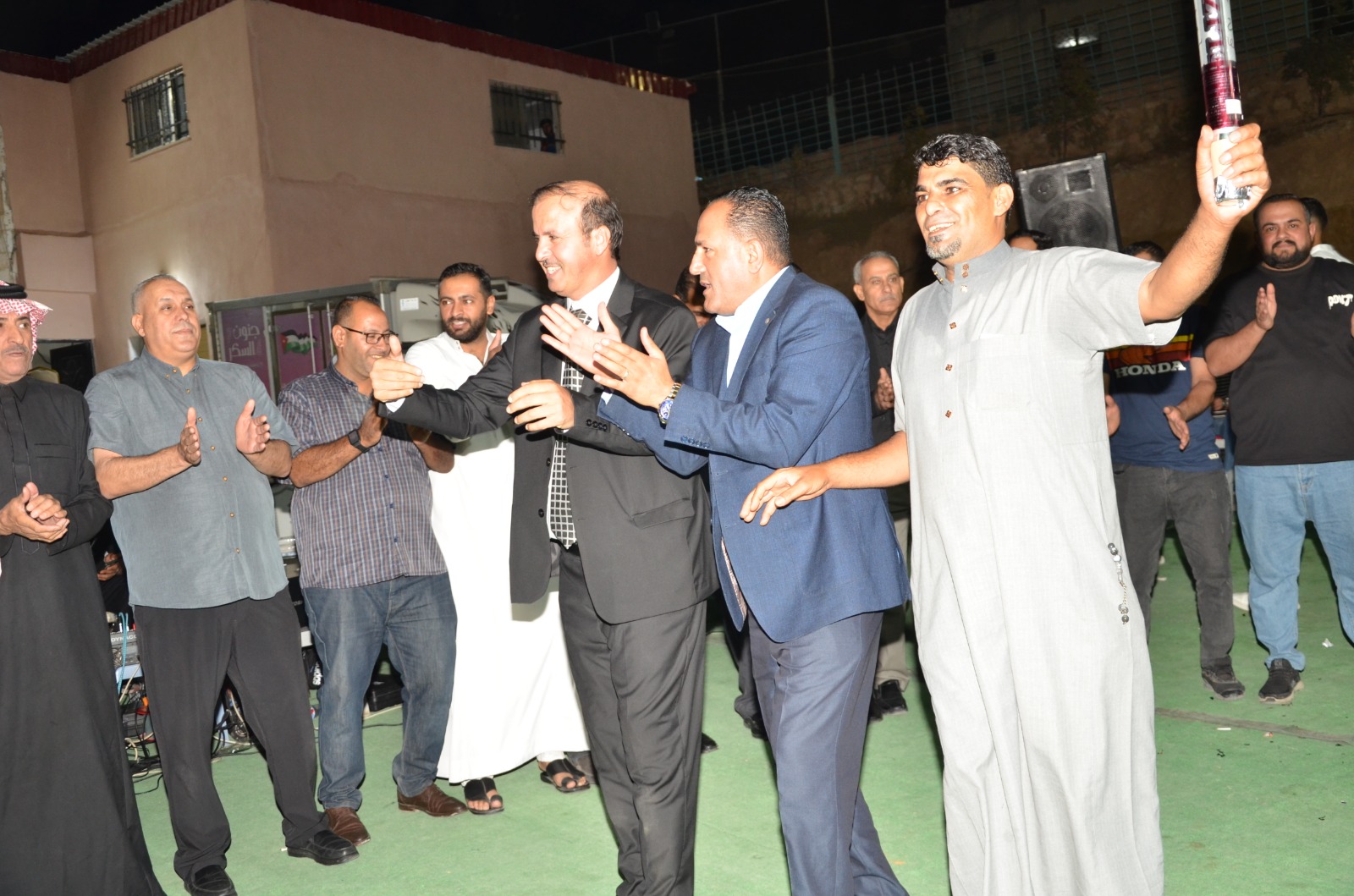 Madar Al-Saa Images 0.7213830487369594