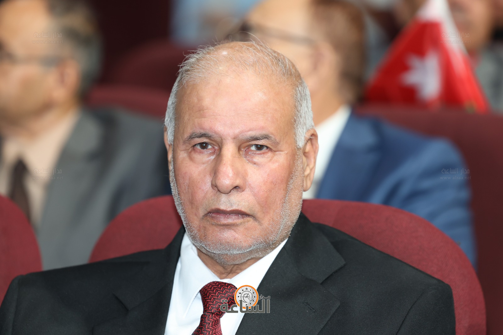 Madar Al-Saa Images 0.35141506045738513