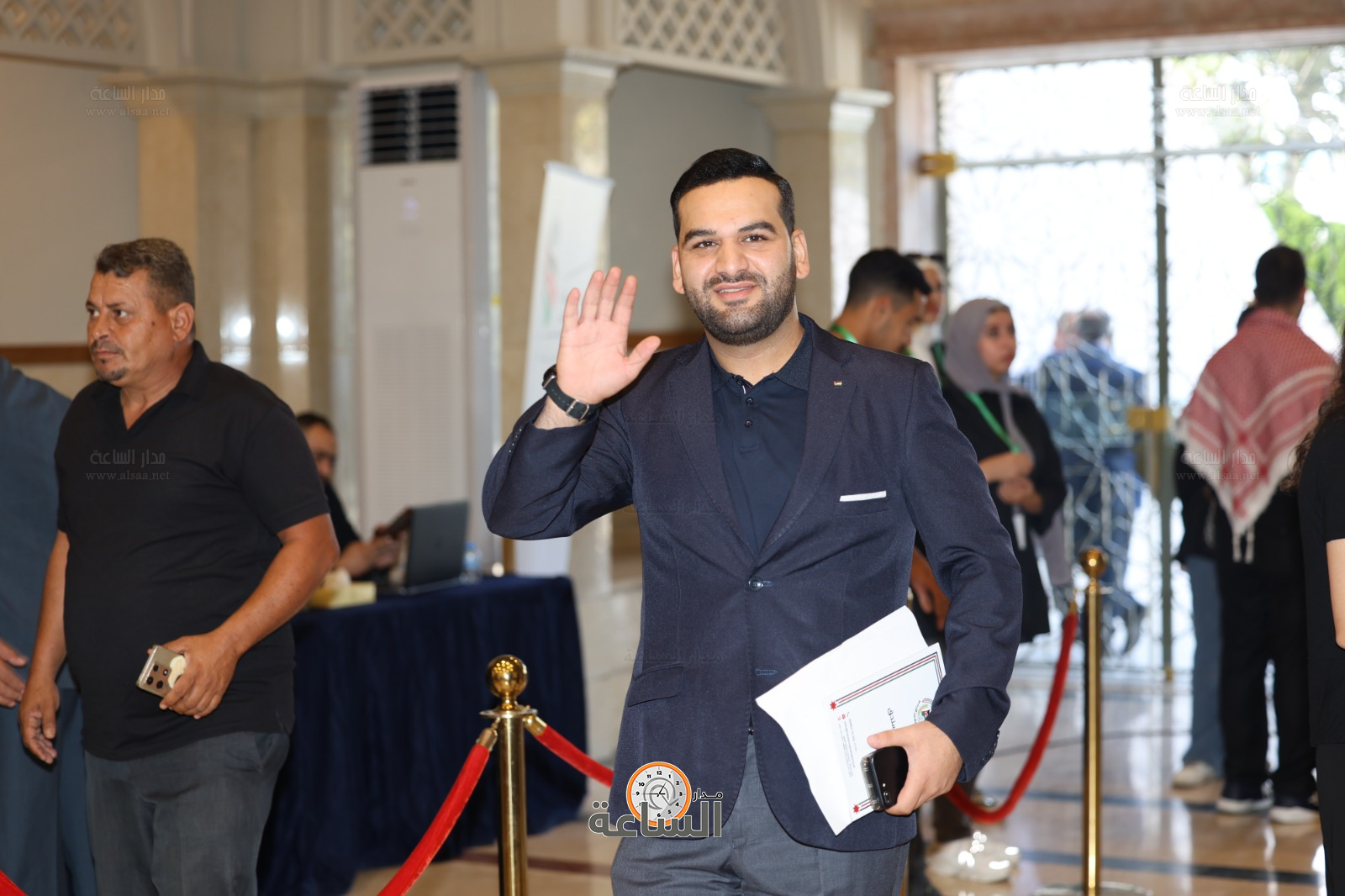 Madar Al-Saa Images 0.6766362070533944