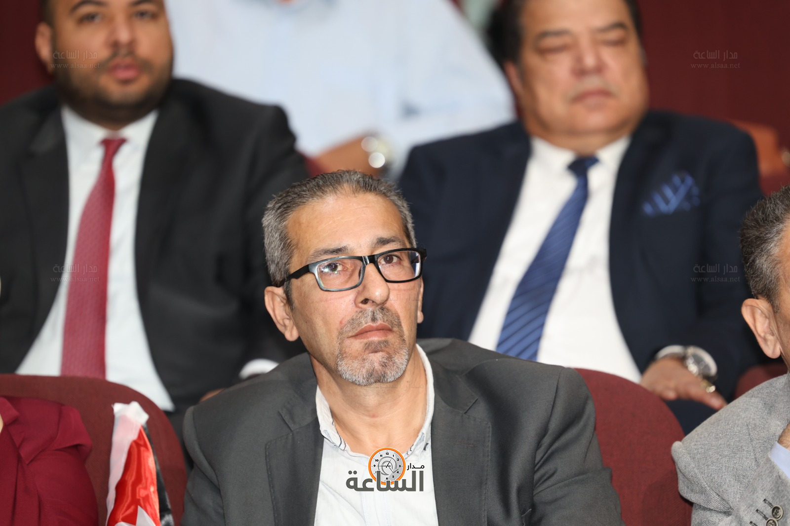 Madar Al-Saa Images 0.36321195715969057