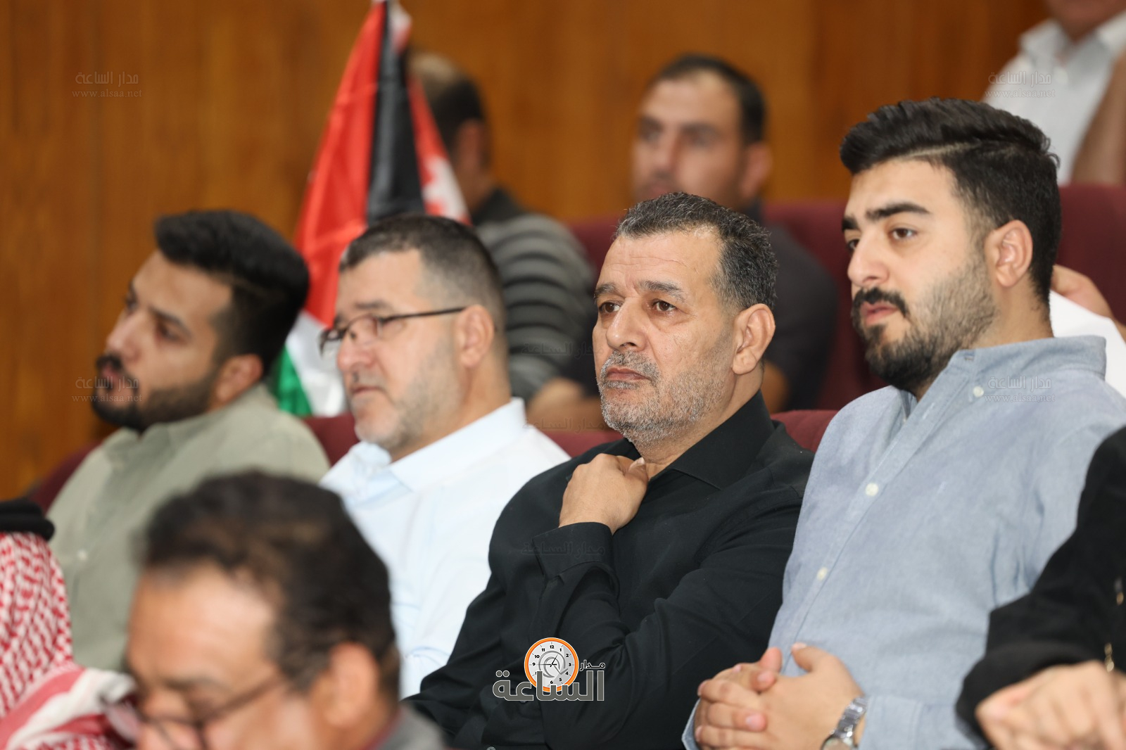 Madar Al-Saa Images 0.5950741529109238