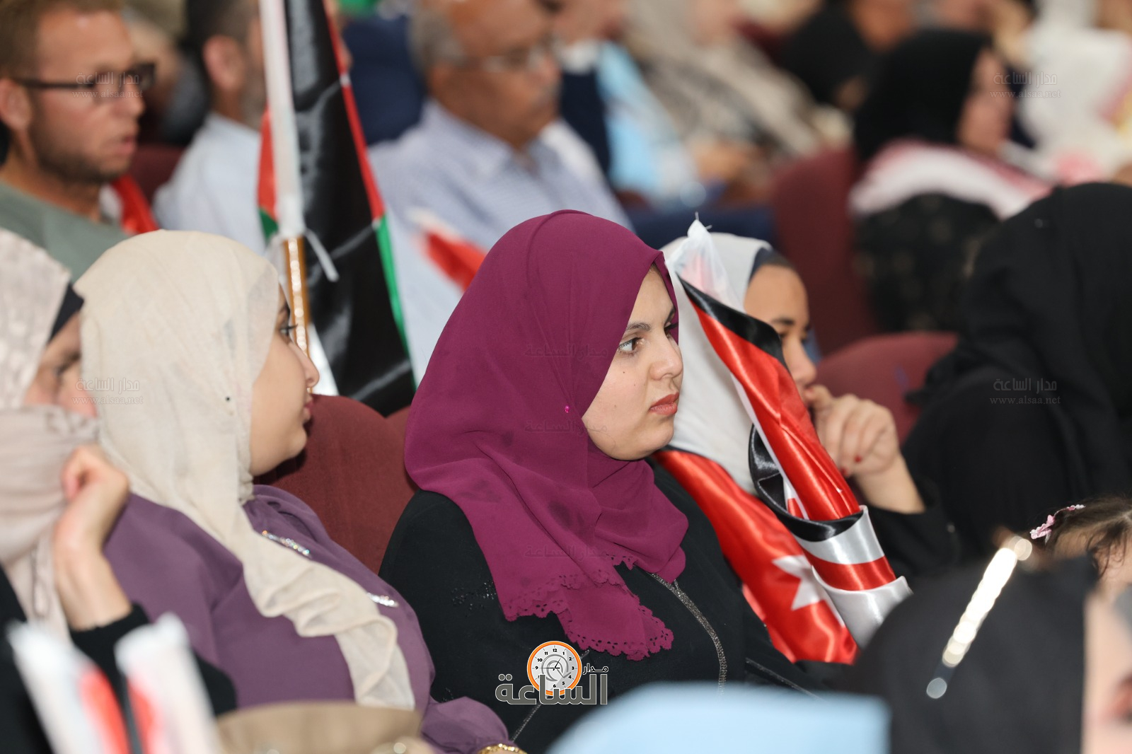 Madar Al-Saa Images 0.3355491143933891