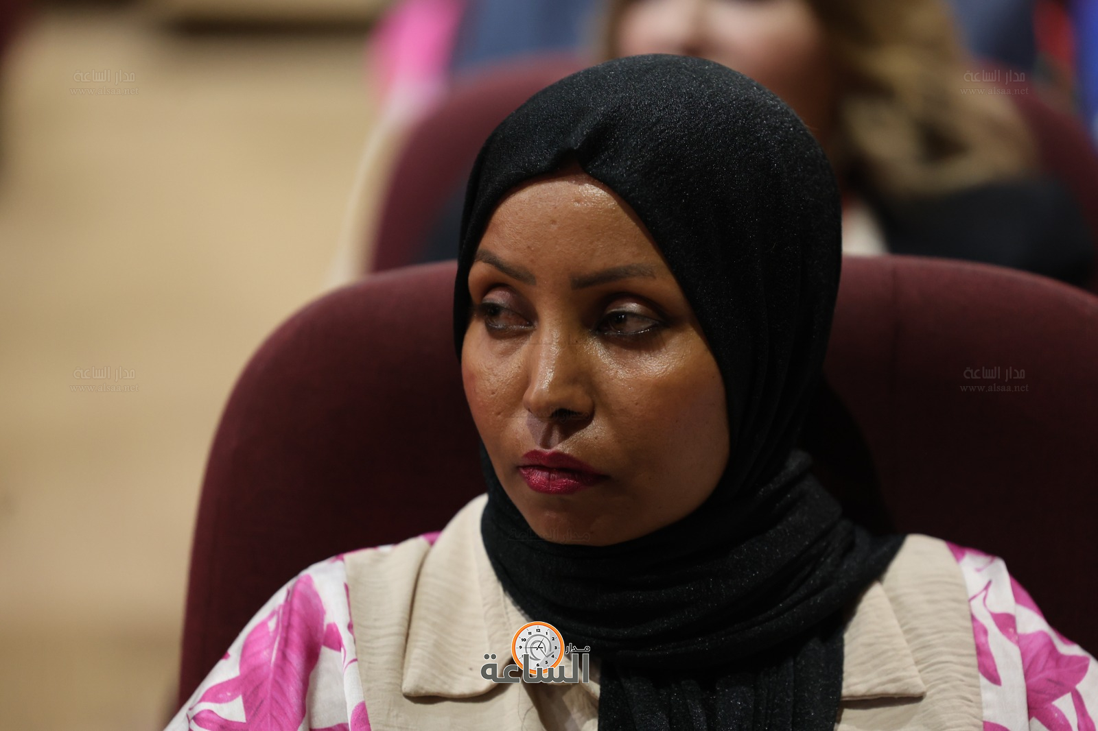 Madar Al-Saa Images 0.9178148634658414