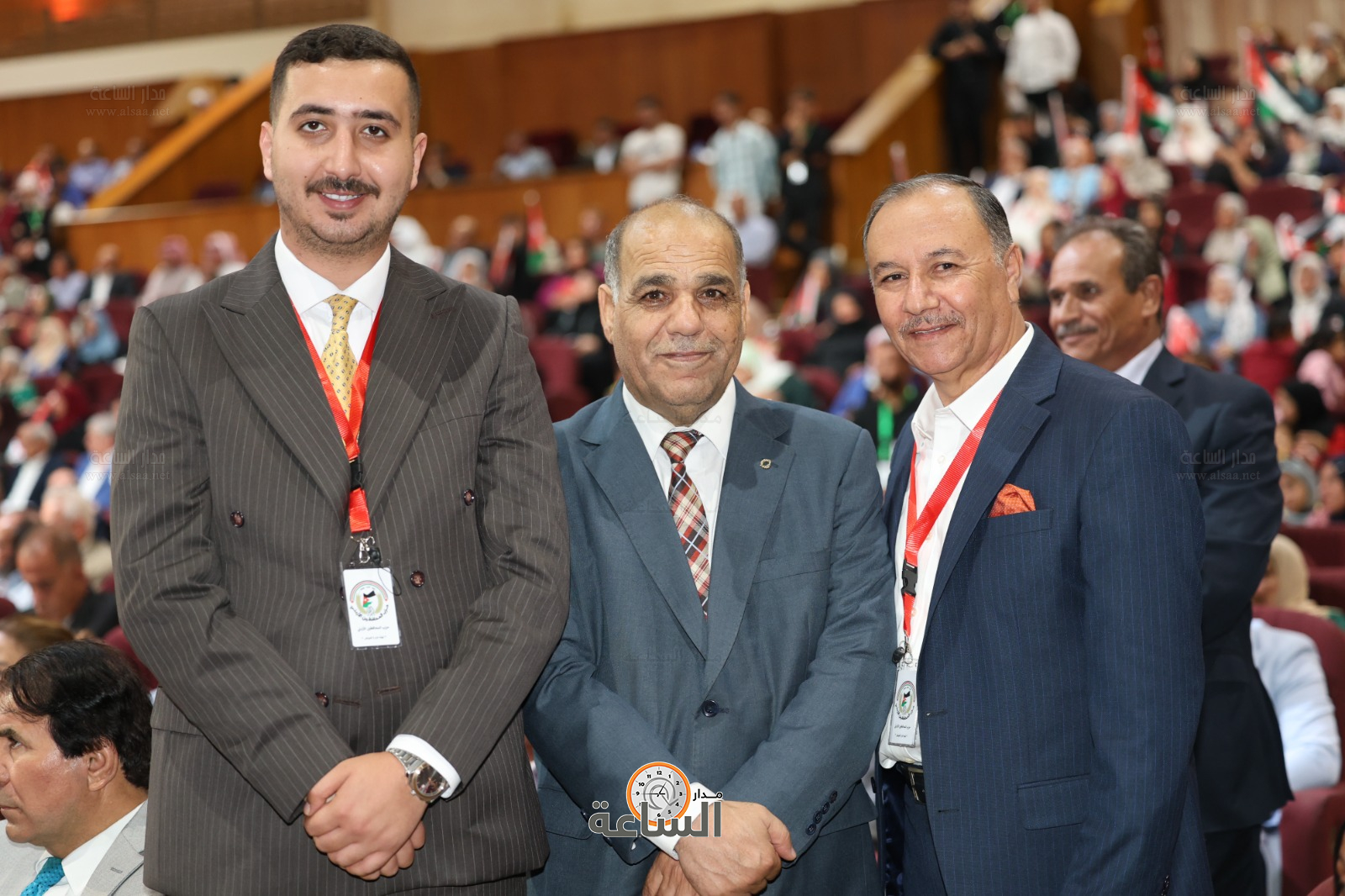 Madar Al-Saa Images 0.395320632172974