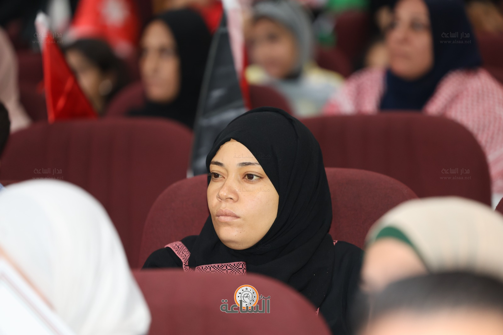 Madar Al-Saa Images 0.8307333329209962