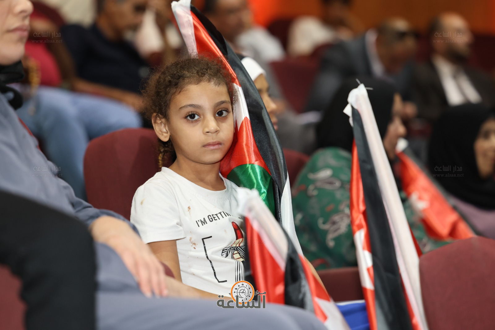 Madar Al-Saa Images 0.31910748828328717