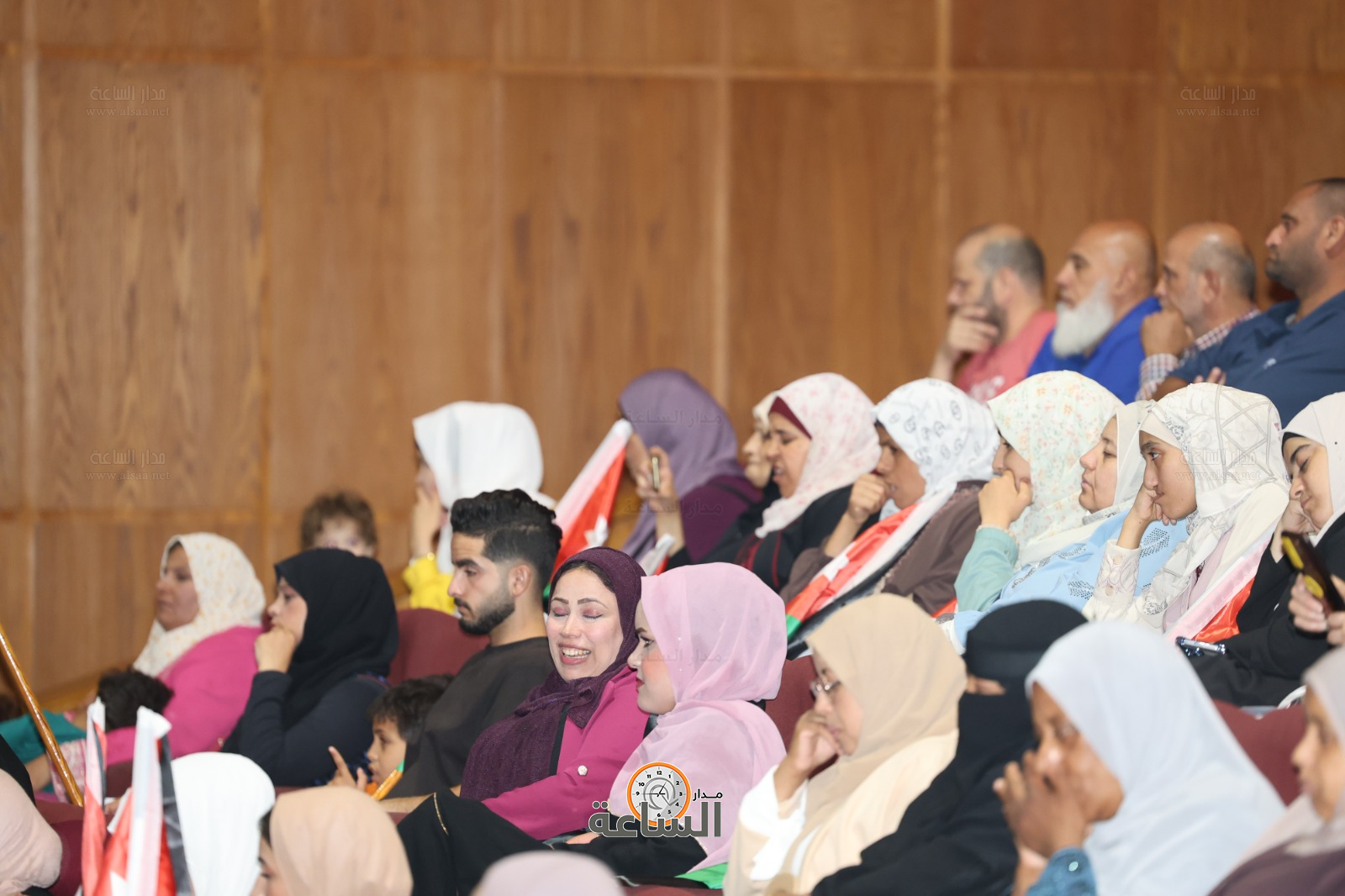 Madar Al-Saa Images 0.09272178462320613