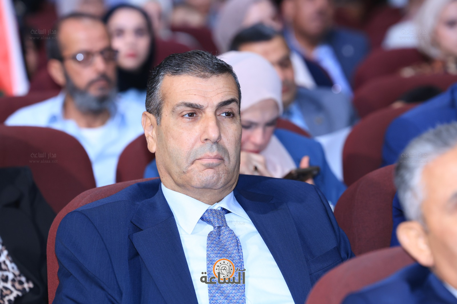 Madar Al-Saa Images 0.3931243571091596