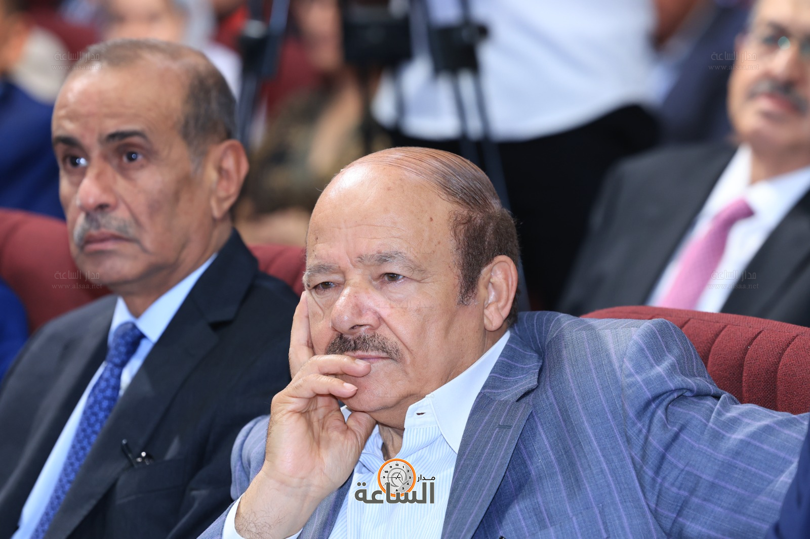 Madar Al-Saa Images 0.6709496654298163