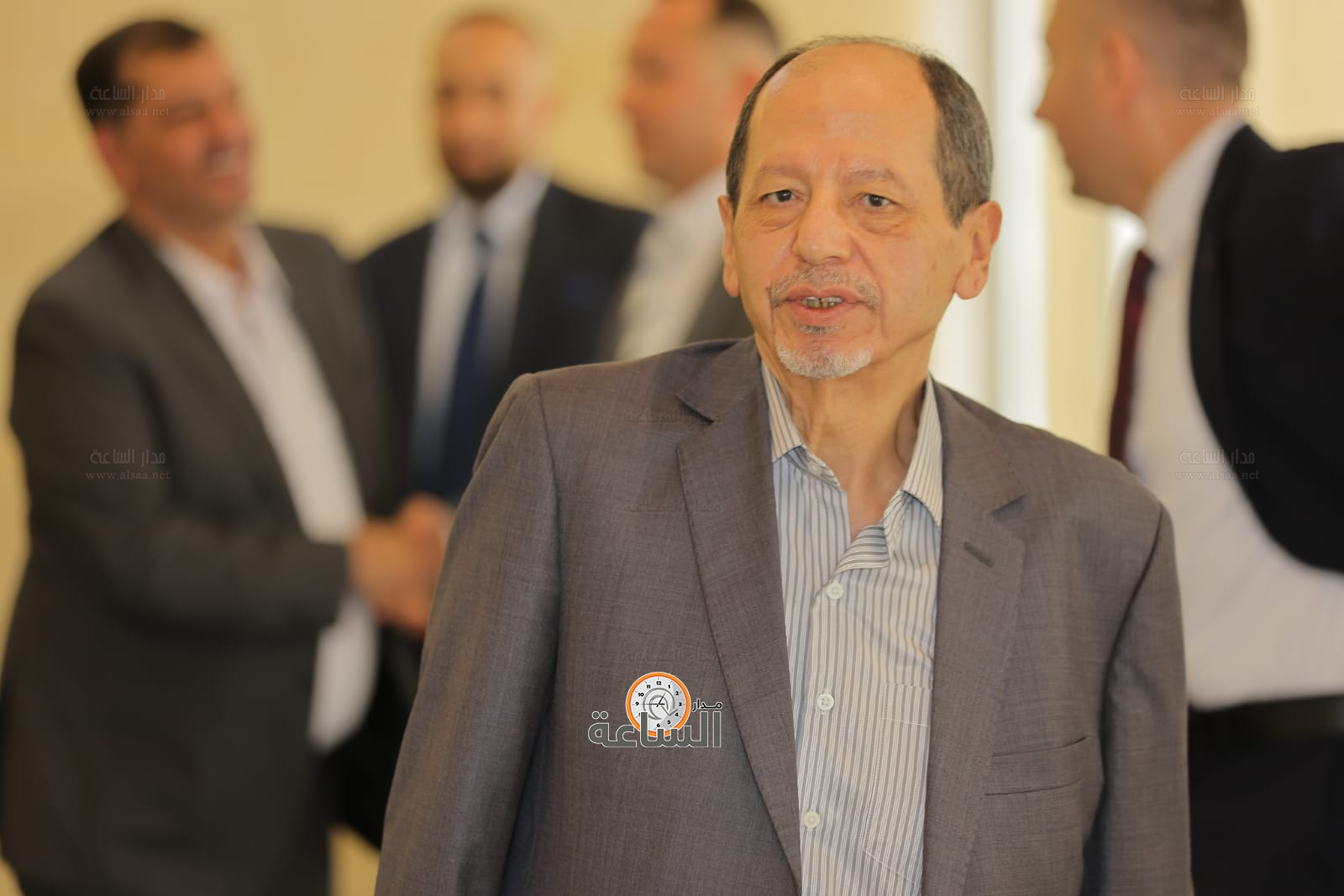 Madar Al-Saa Images 0.5384208543373784