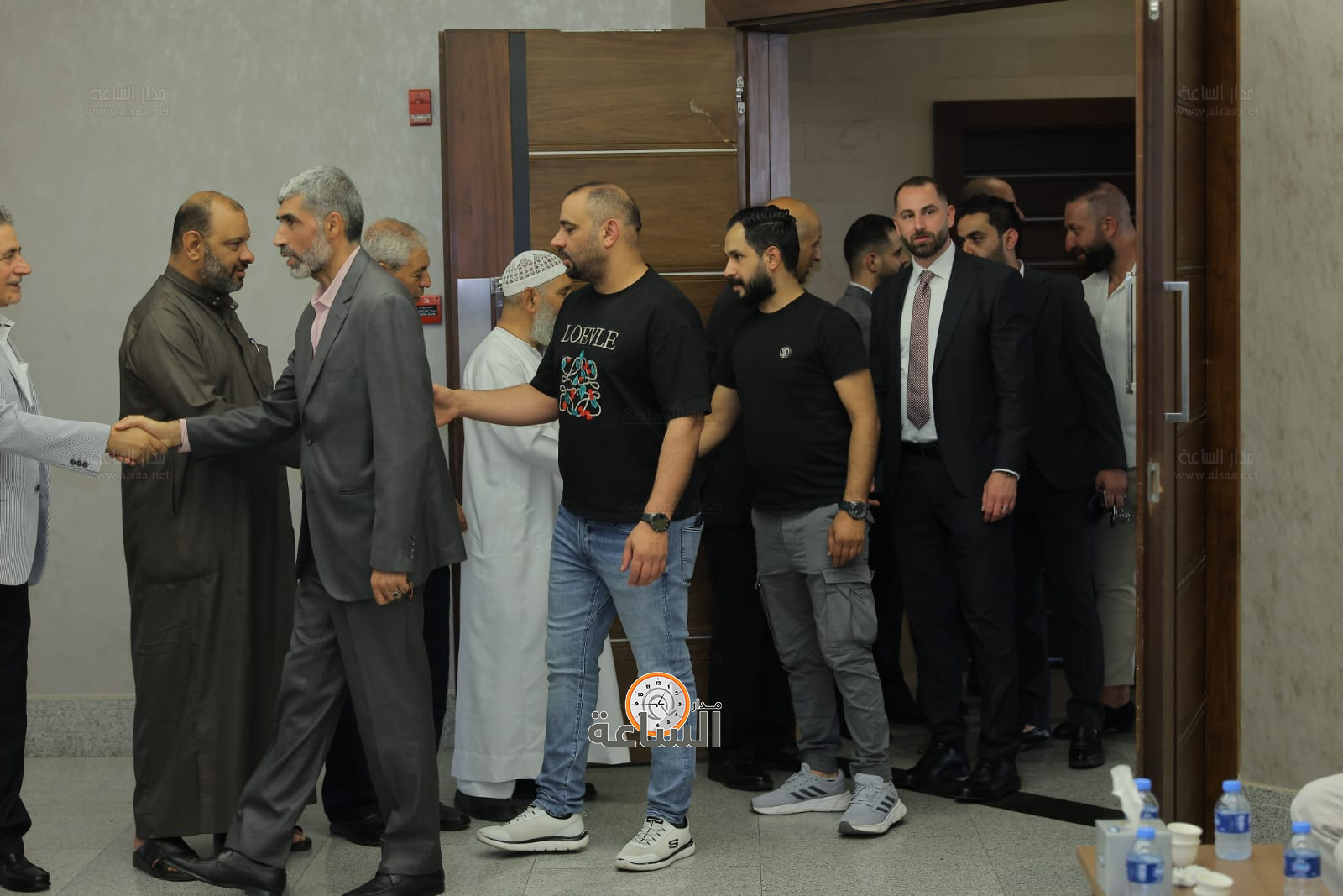 Madar Al-Saa Images 0.4233179701318206