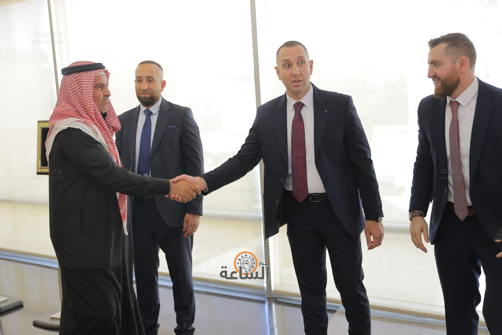 Madar Al-Saa Images 0.7877797022472572