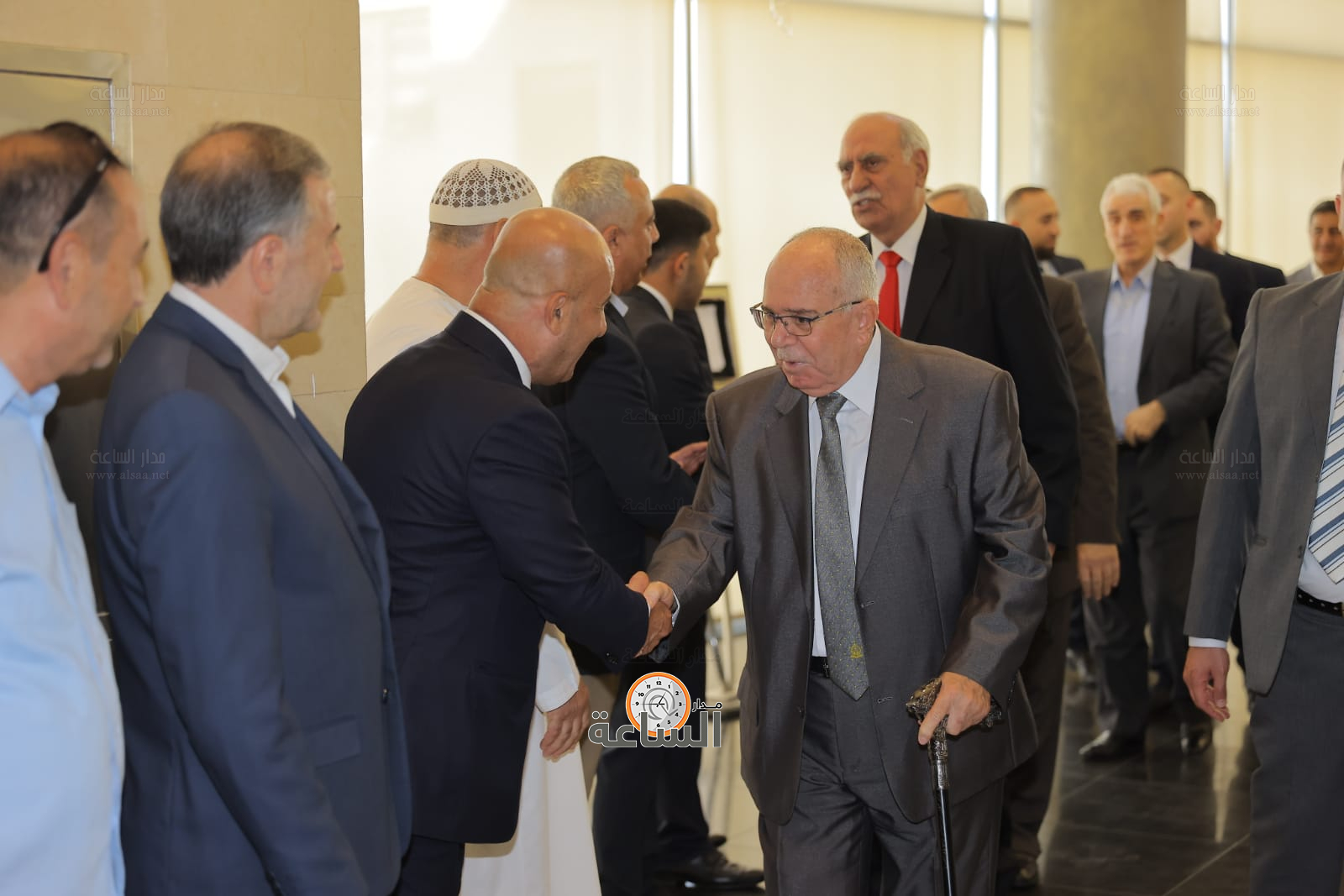 Madar Al-Saa Images 0.7047581316157487