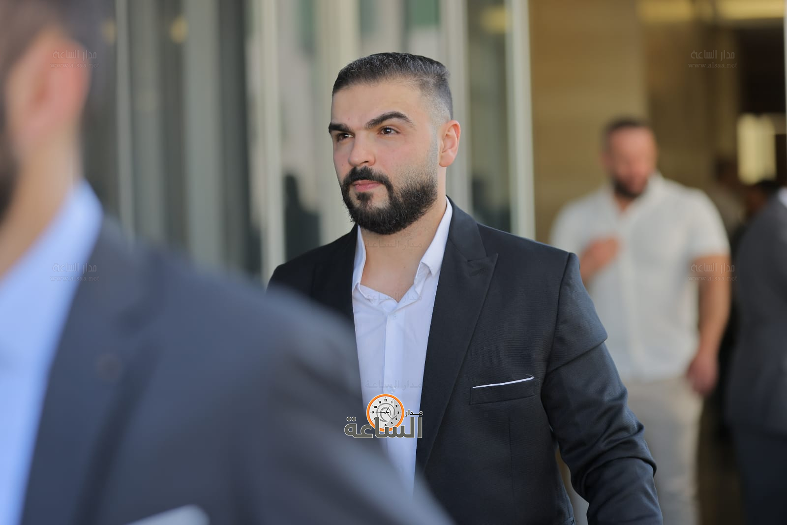 Madar Al-Saa Images 0.6842555368185247