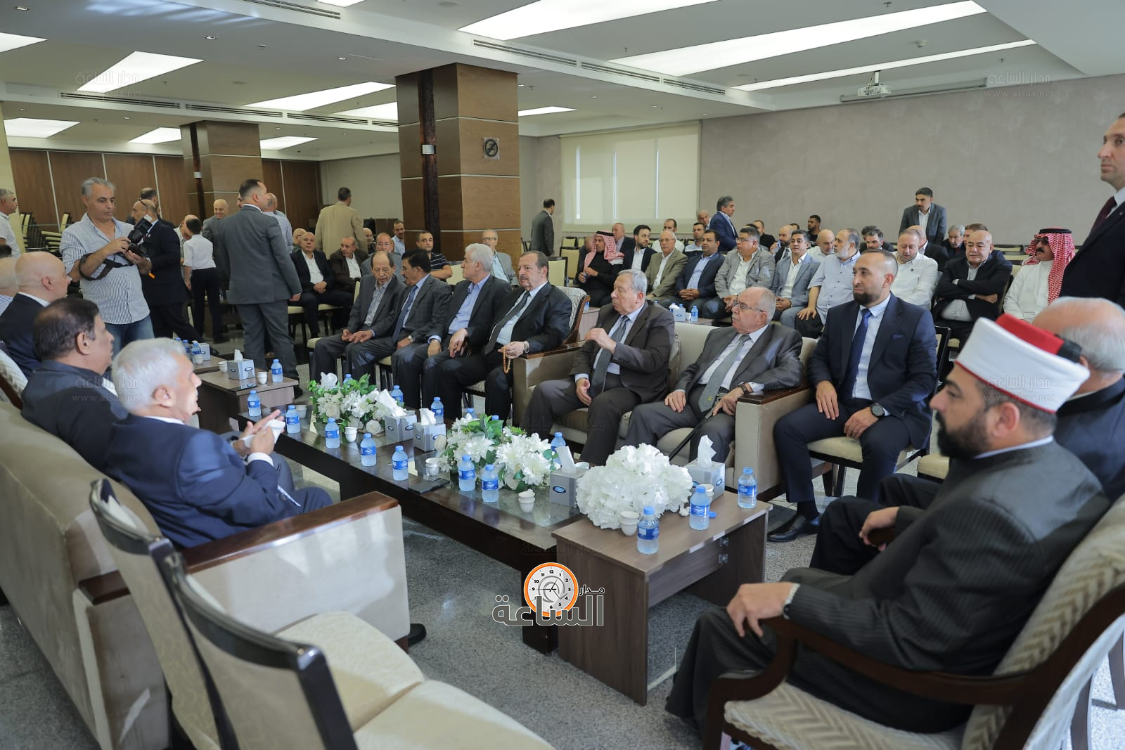 Madar Al-Saa Images 0.21948573168877517