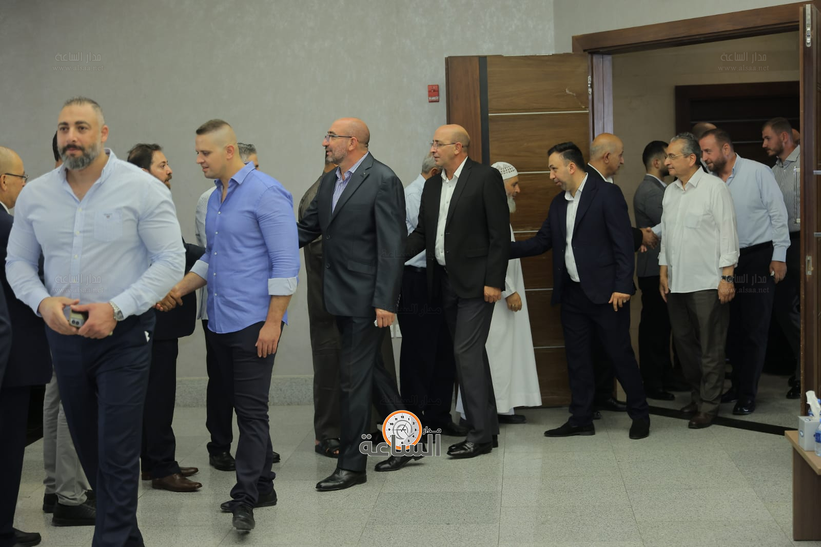 Madar Al-Saa Images 0.627120464549243