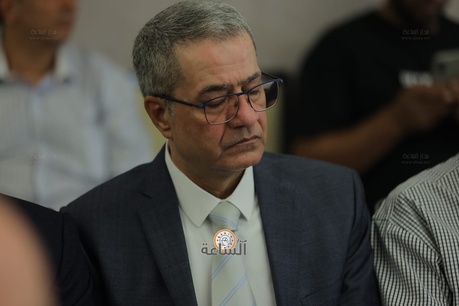 Madar Al-Saa Images 0.9802748741970378