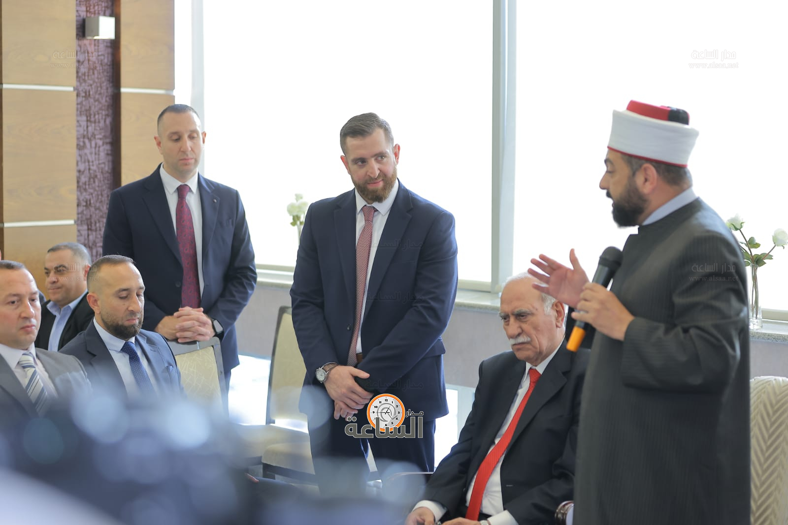 Madar Al-Saa Images 0.009195365785295229