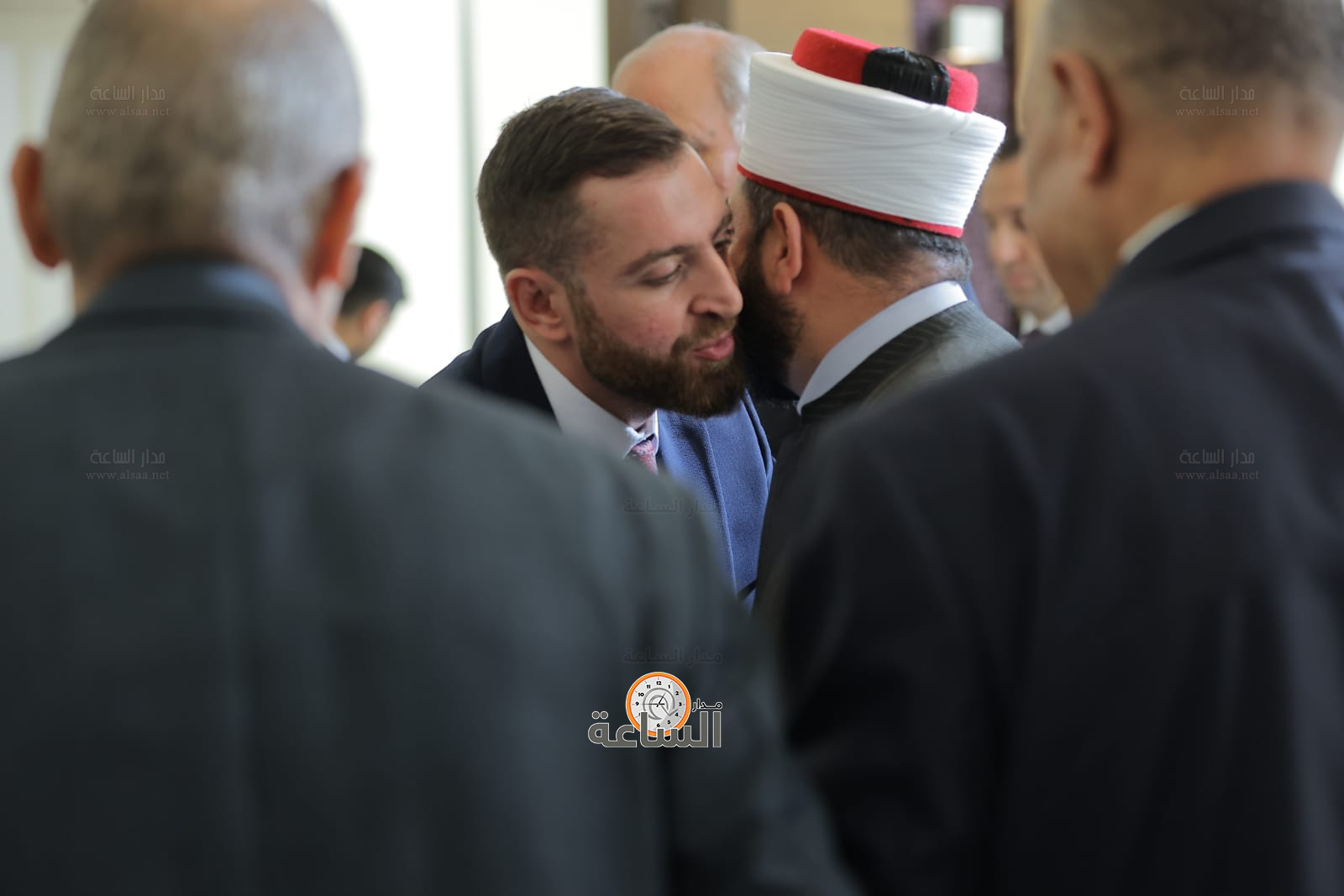 Madar Al-Saa Images 0.8971848643049263