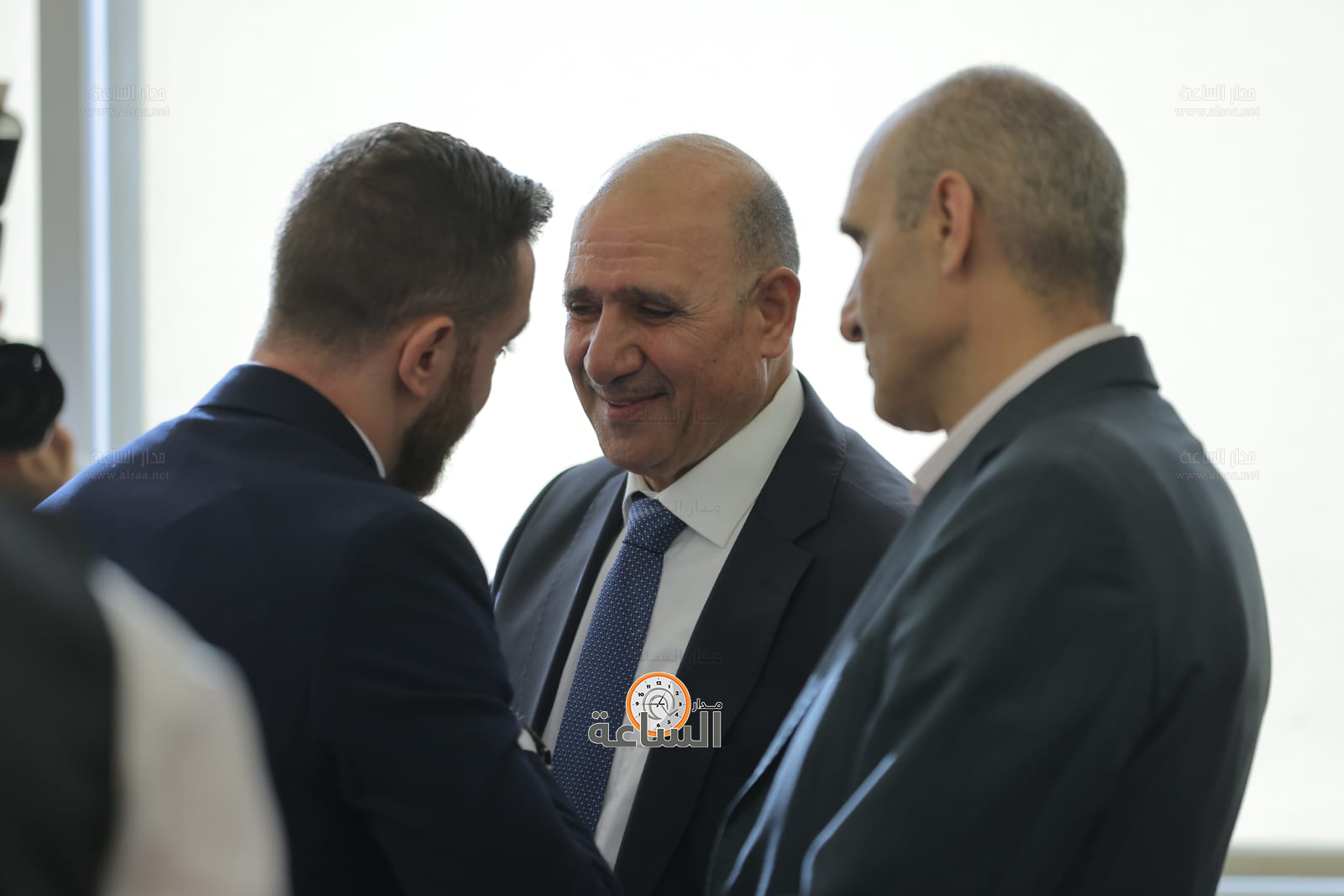 Madar Al-Saa Images 0.37145375739922026