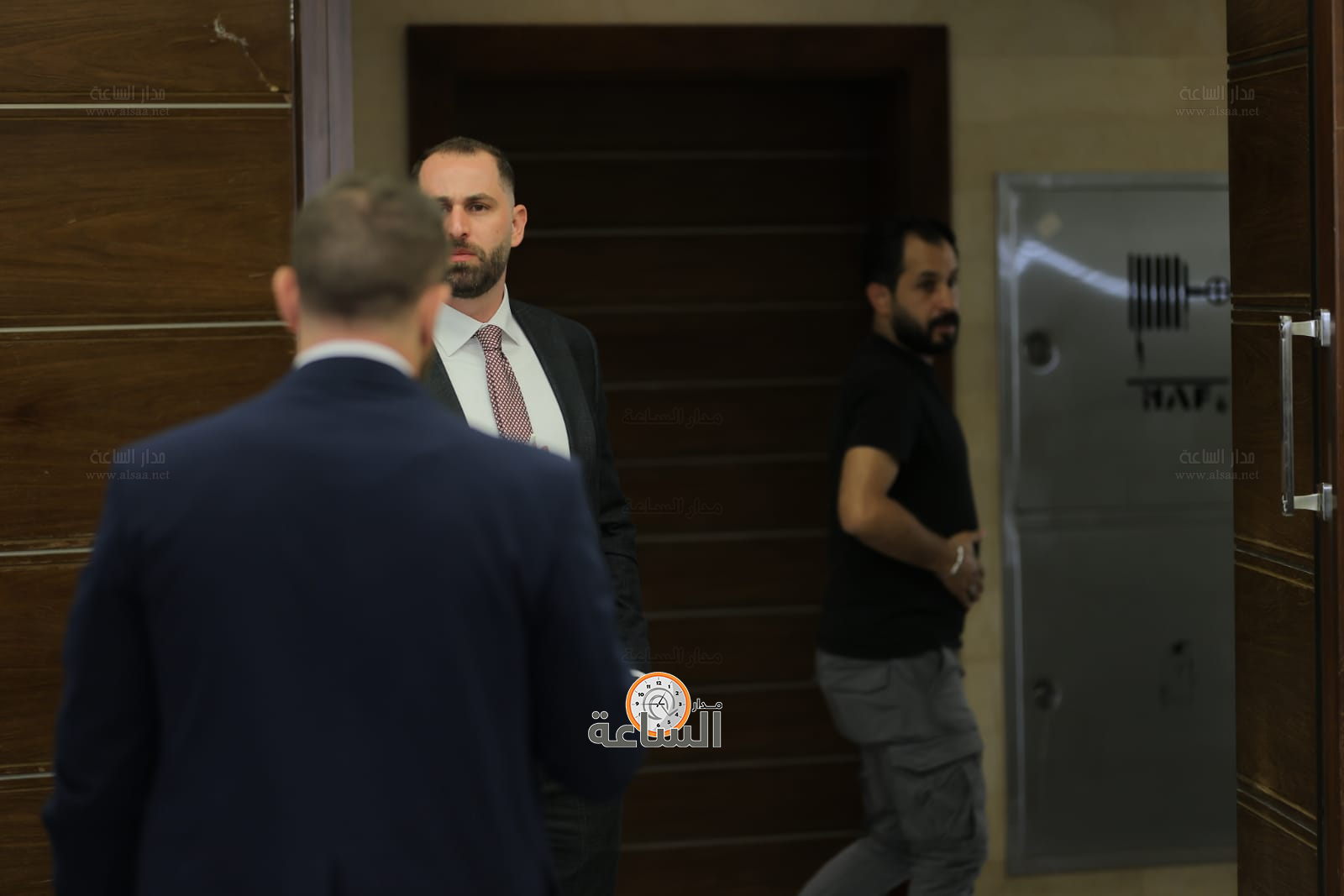 Madar Al-Saa Images 0.31249599474389733