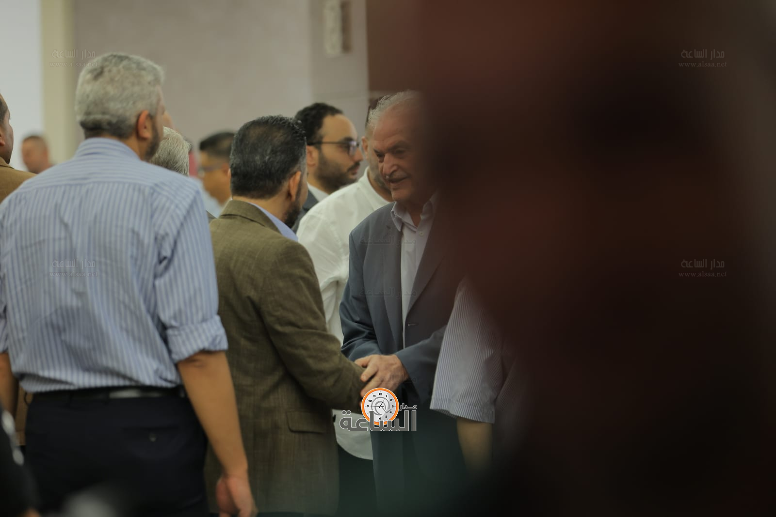 Madar Al-Saa Images 0.6838058296345048