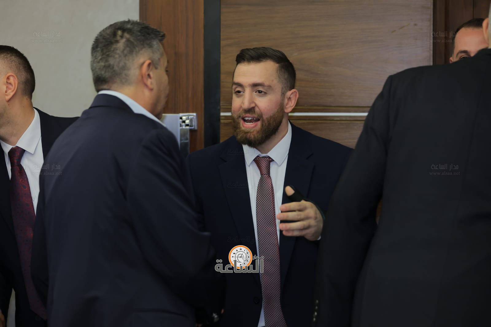 Madar Al-Saa Images 0.6558528580364879