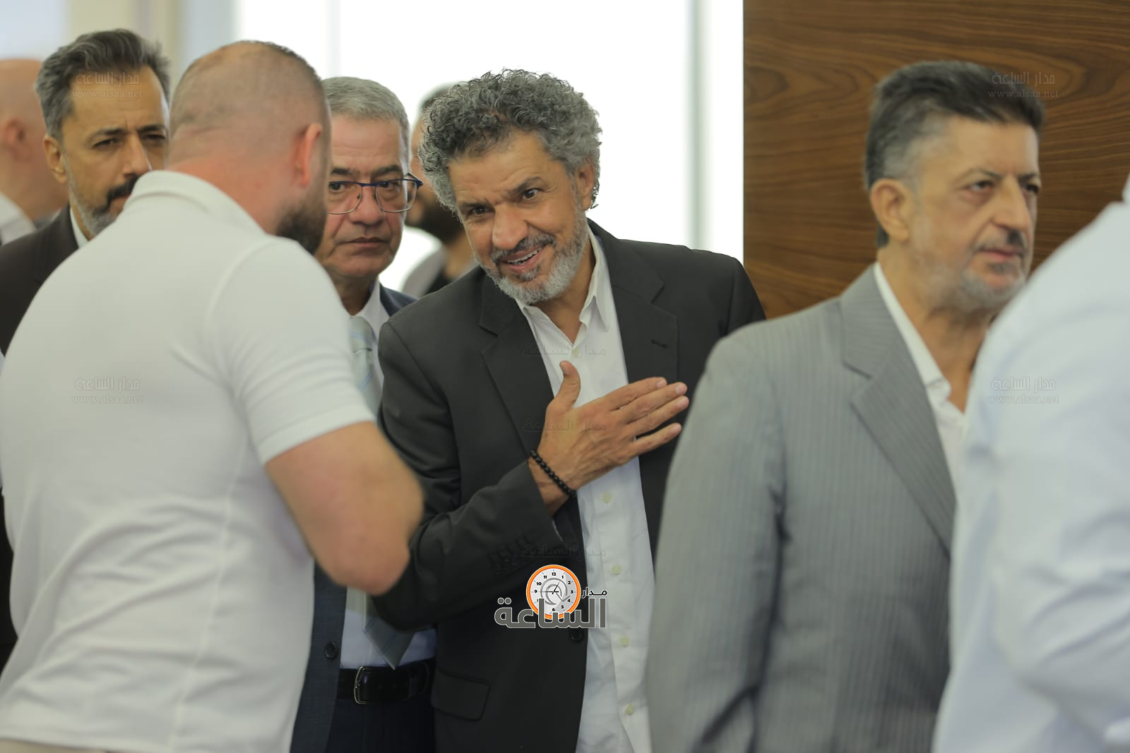 Madar Al-Saa Images 0.2457729718870798