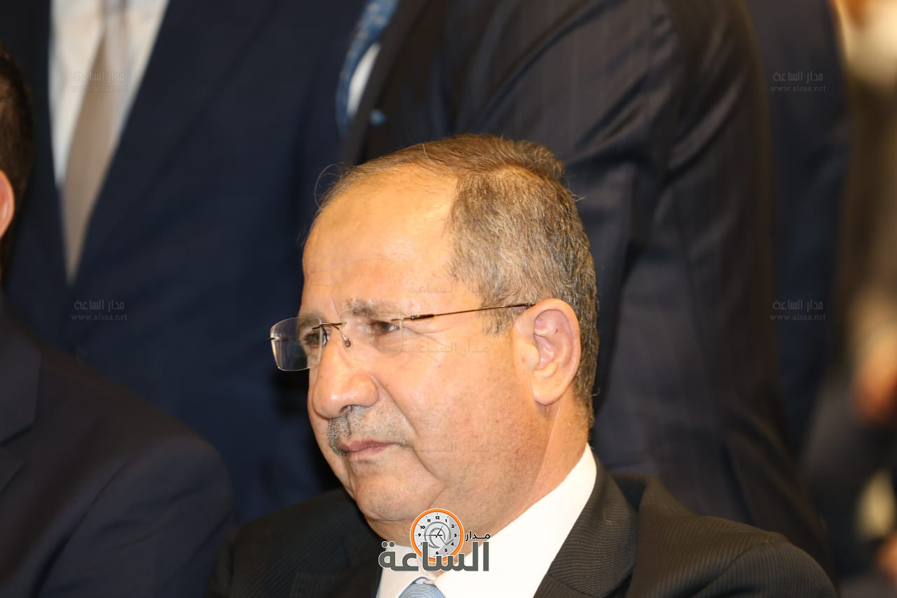 Madar Al-Saa Images 0.4332737171710891