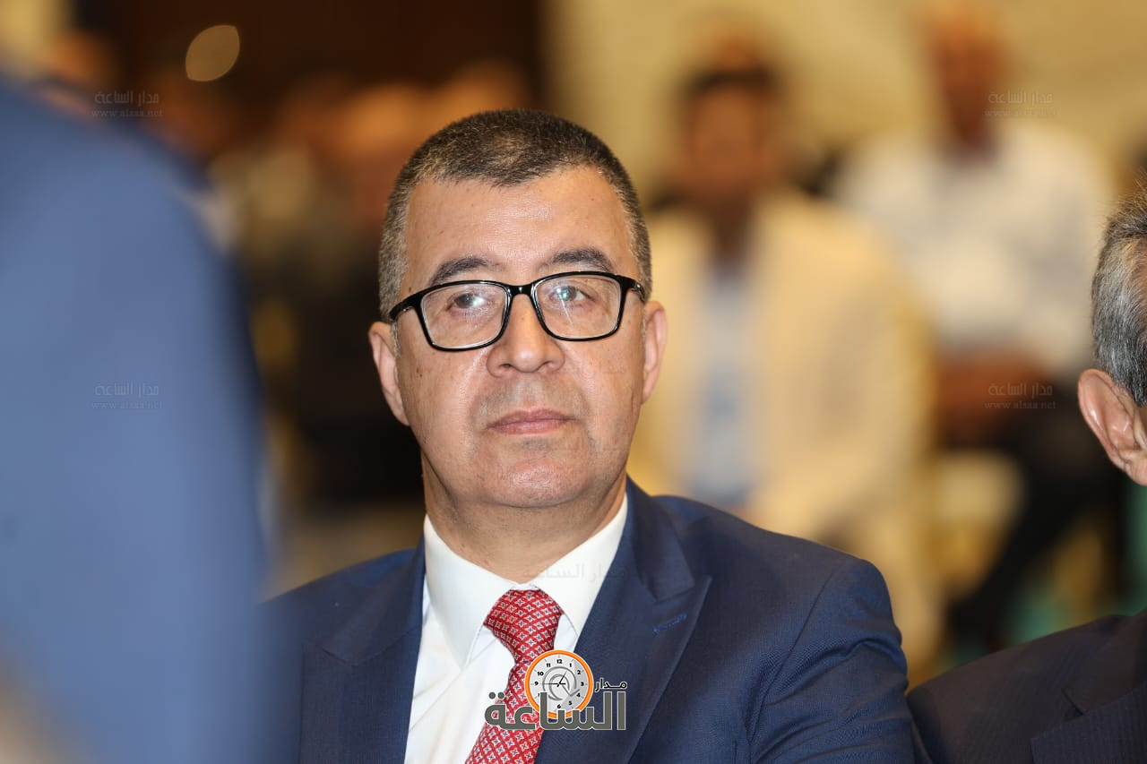 Madar Al-Saa Images 0.19082910875825398