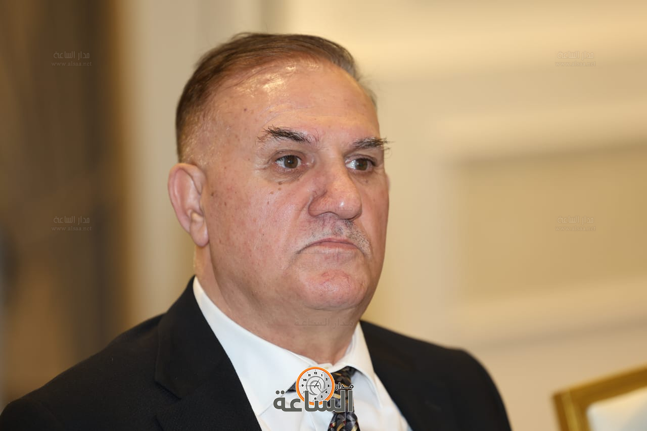 Madar Al-Saa Images 0.7237519837666687