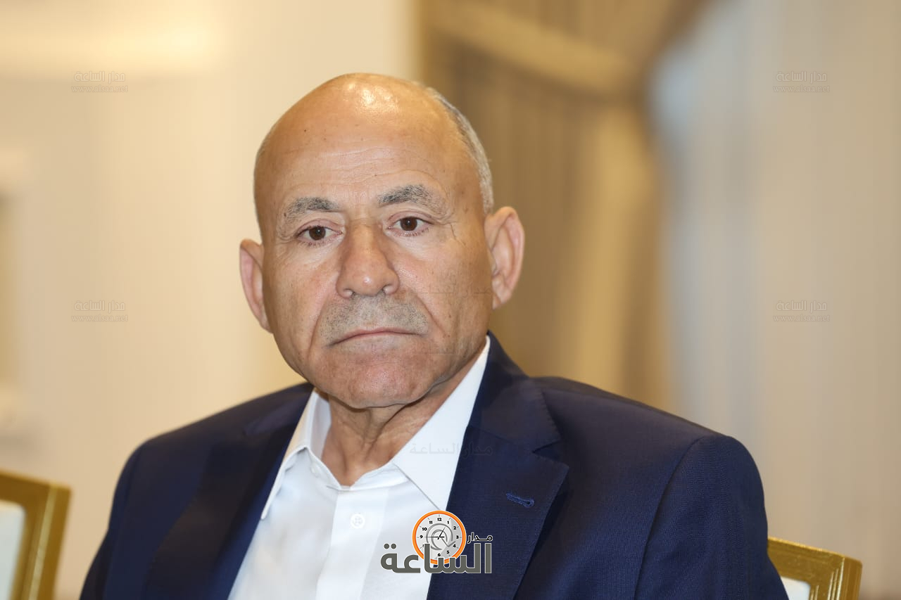 Madar Al-Saa Images 0.3463464900015055