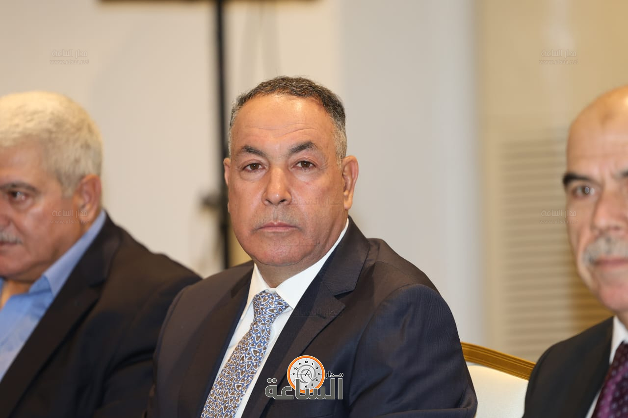 Madar Al-Saa Images 0.6993888858421916