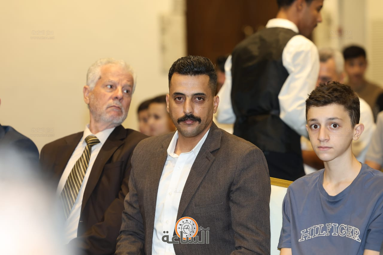 Madar Al-Saa Images 0.9764033382645689