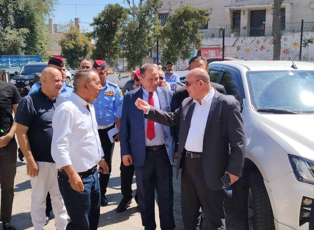 Madar Al-Saa Images 0.38965996473659426