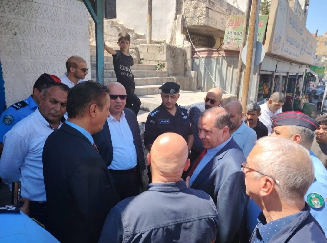 Madar Al-Saa Images 0.0035242616880493127