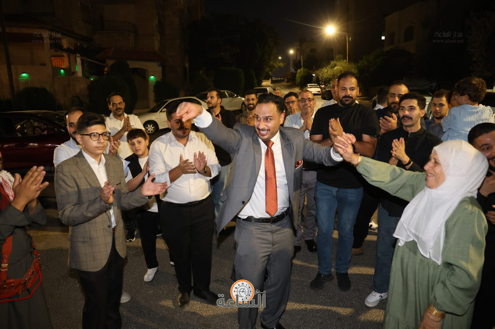 Madar Al-Saa Images 0.43672291534263086