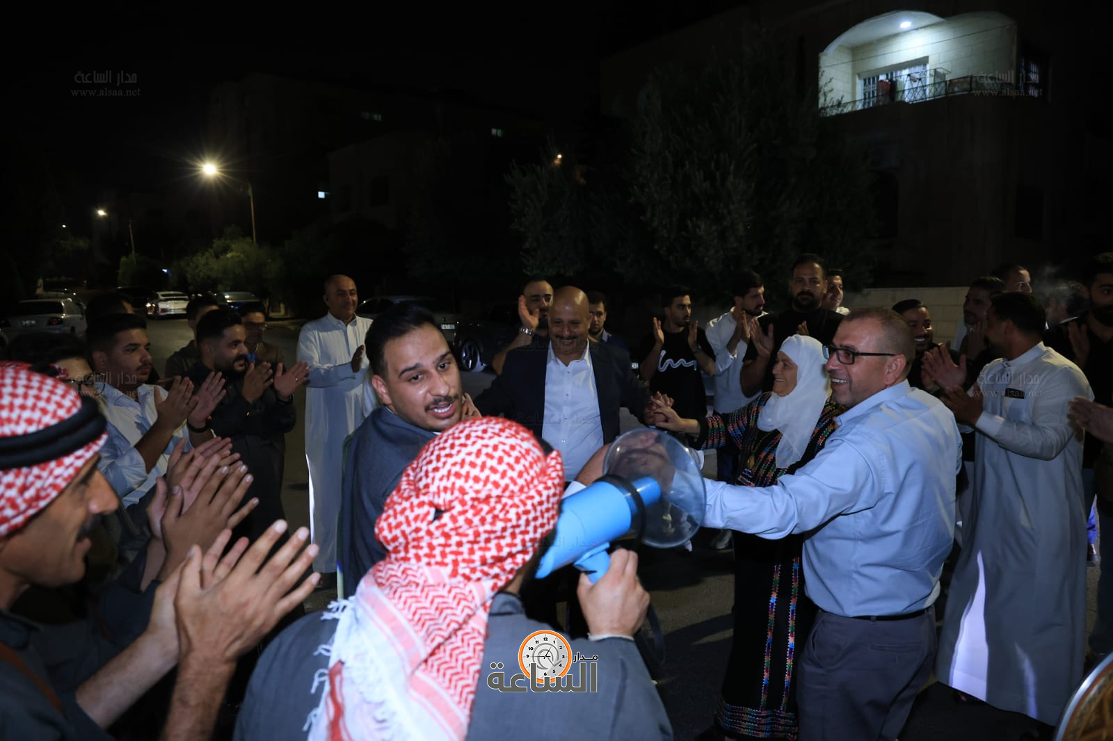 Madar Al-Saa Images 0.36487761337839597