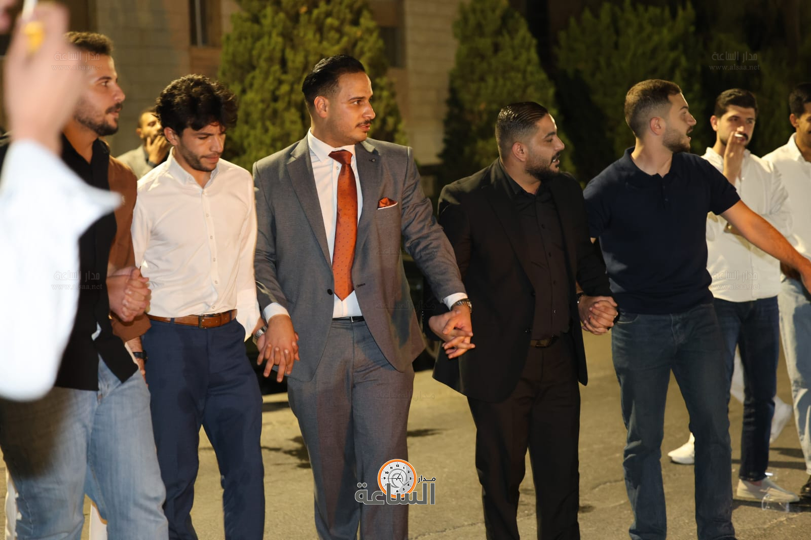 Madar Al-Saa Images 0.44024827287656