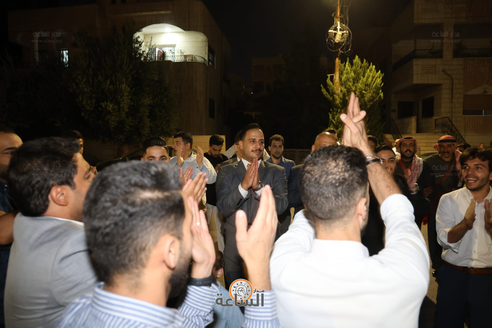 Madar Al-Saa Images 0.7159901793096672