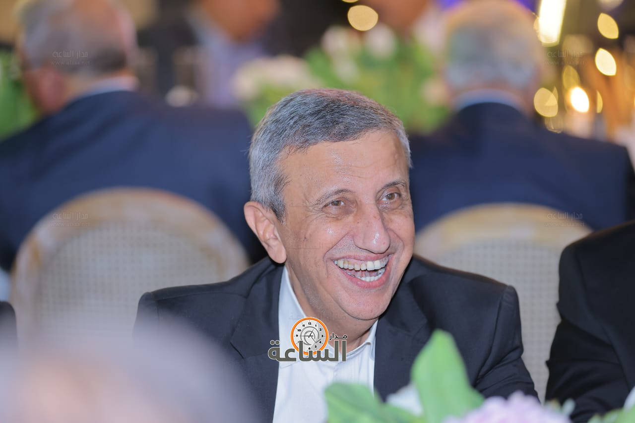 Madar Al-Saa Images 0.24652623727560252