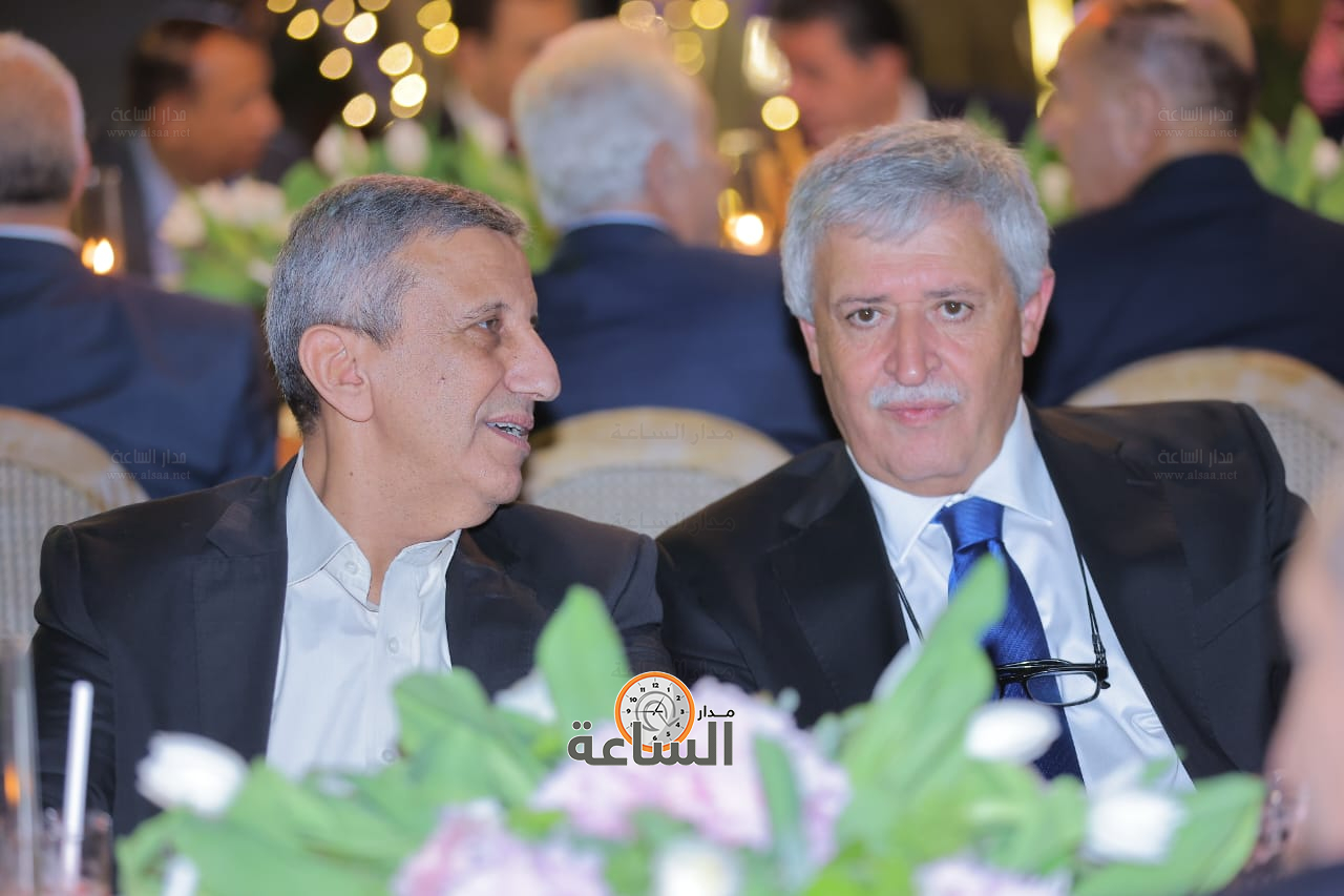 Madar Al-Saa Images 0.685814432772952