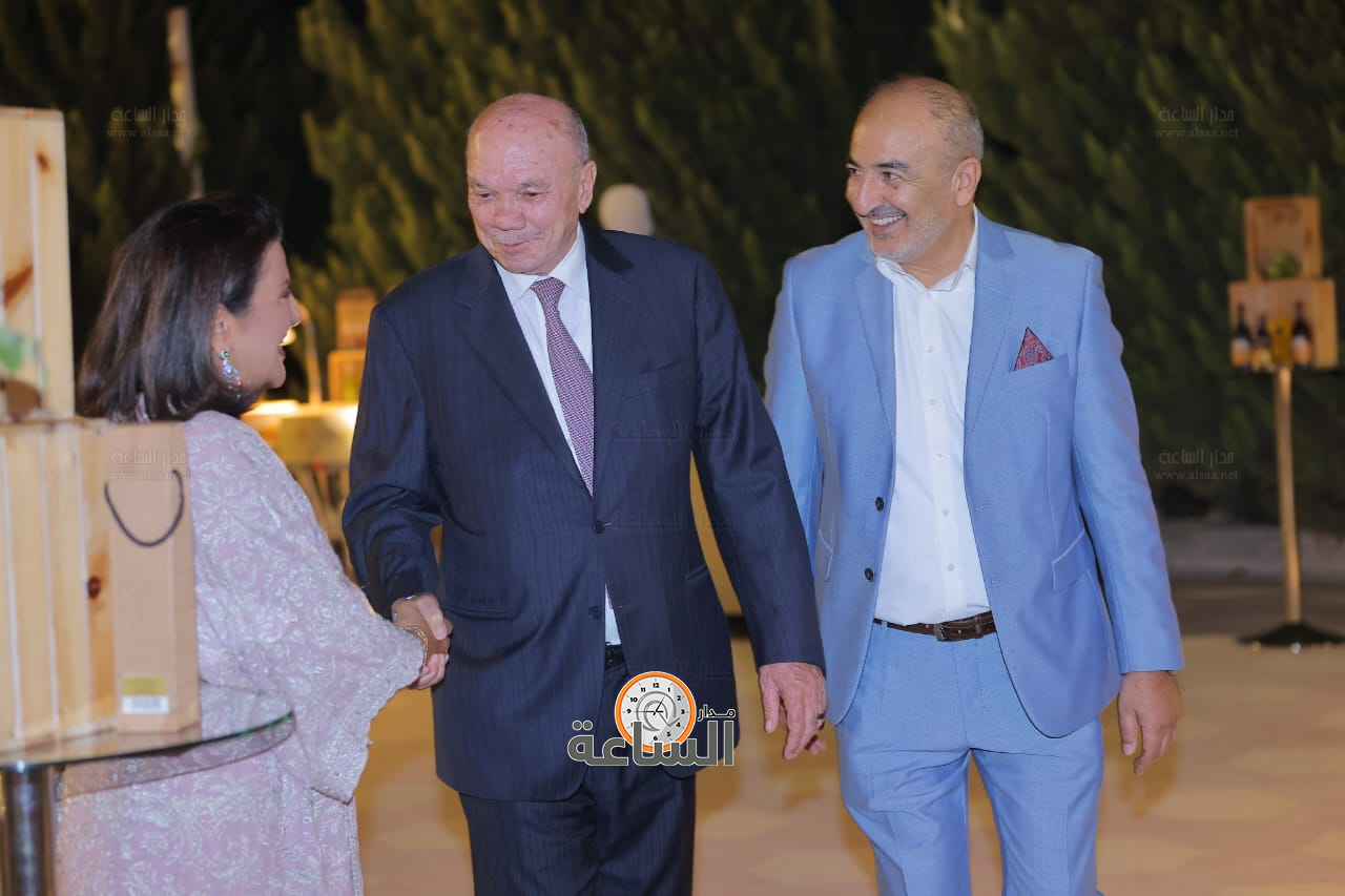 Madar Al-Saa Images 0.10716538352371341