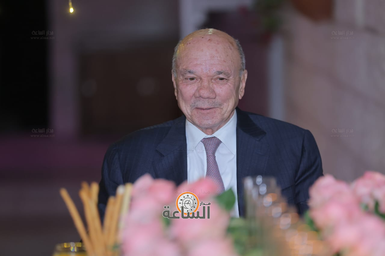 Madar Al-Saa Images 0.12975345203770827