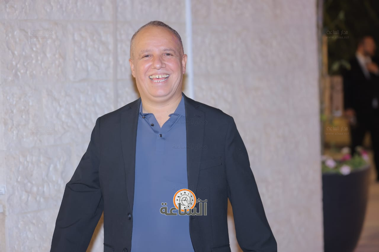 Madar Al-Saa Images 0.8962739042954488