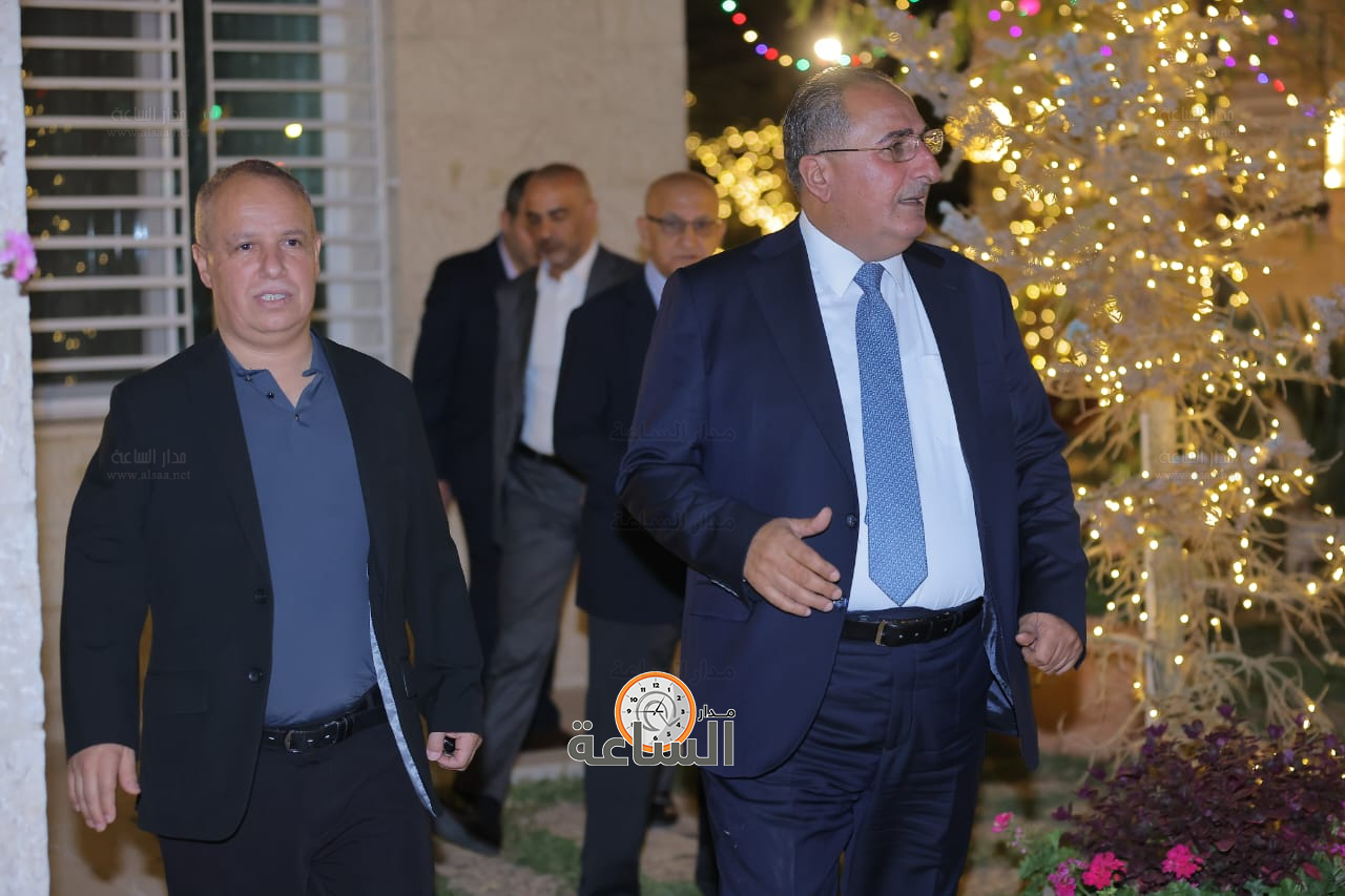 Madar Al-Saa Images 0.7761887272615314