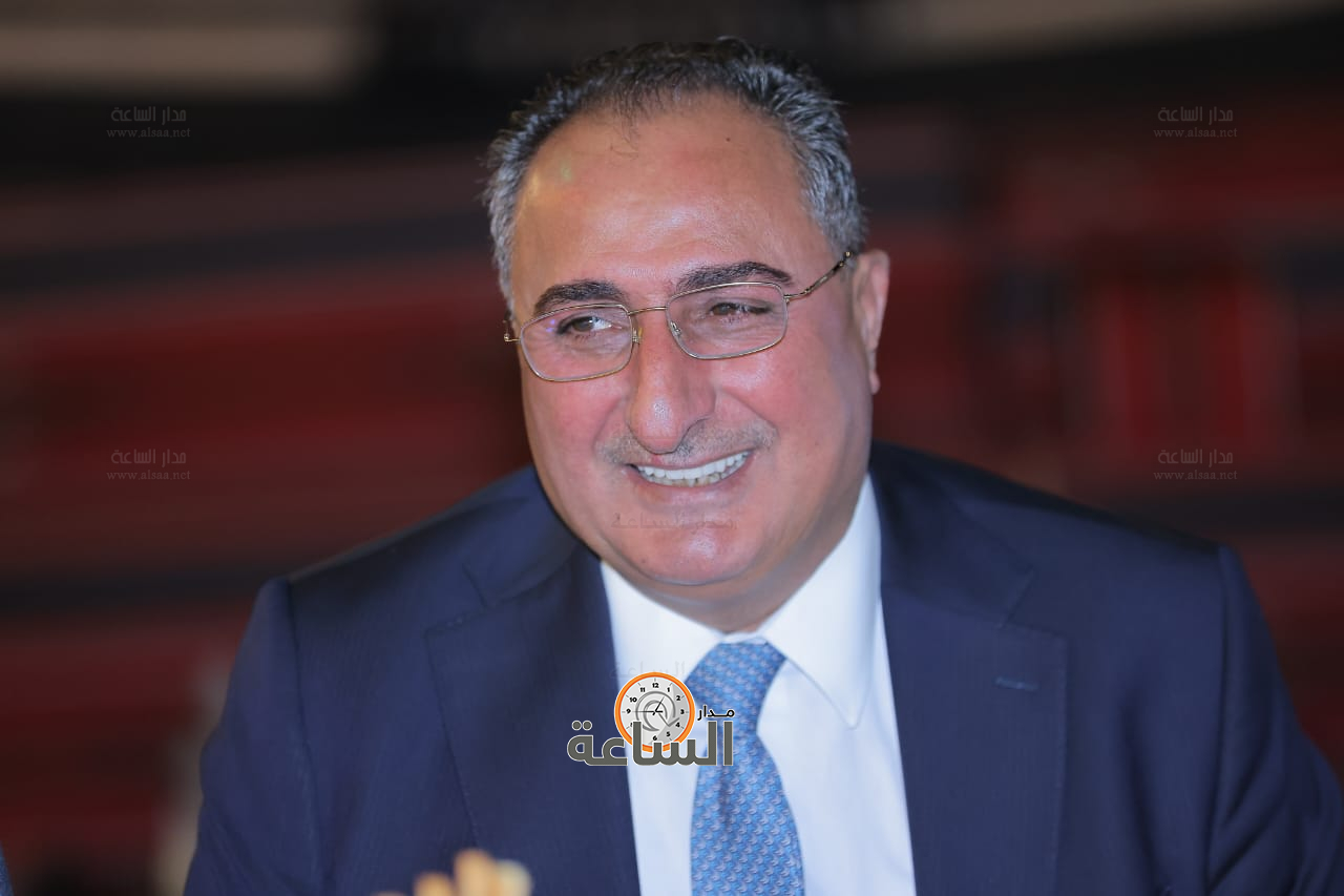 Madar Al-Saa Images 0.016928786770233795